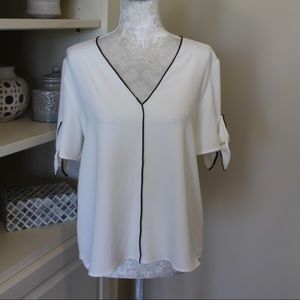 Zara Black & White Bow Short Sleeve Top